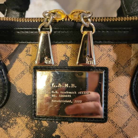 L.A.M.B. by Gwen Stefani Stencil Pattern Elmwood Bag and Wallet Set #375 - Picture 8 of 17